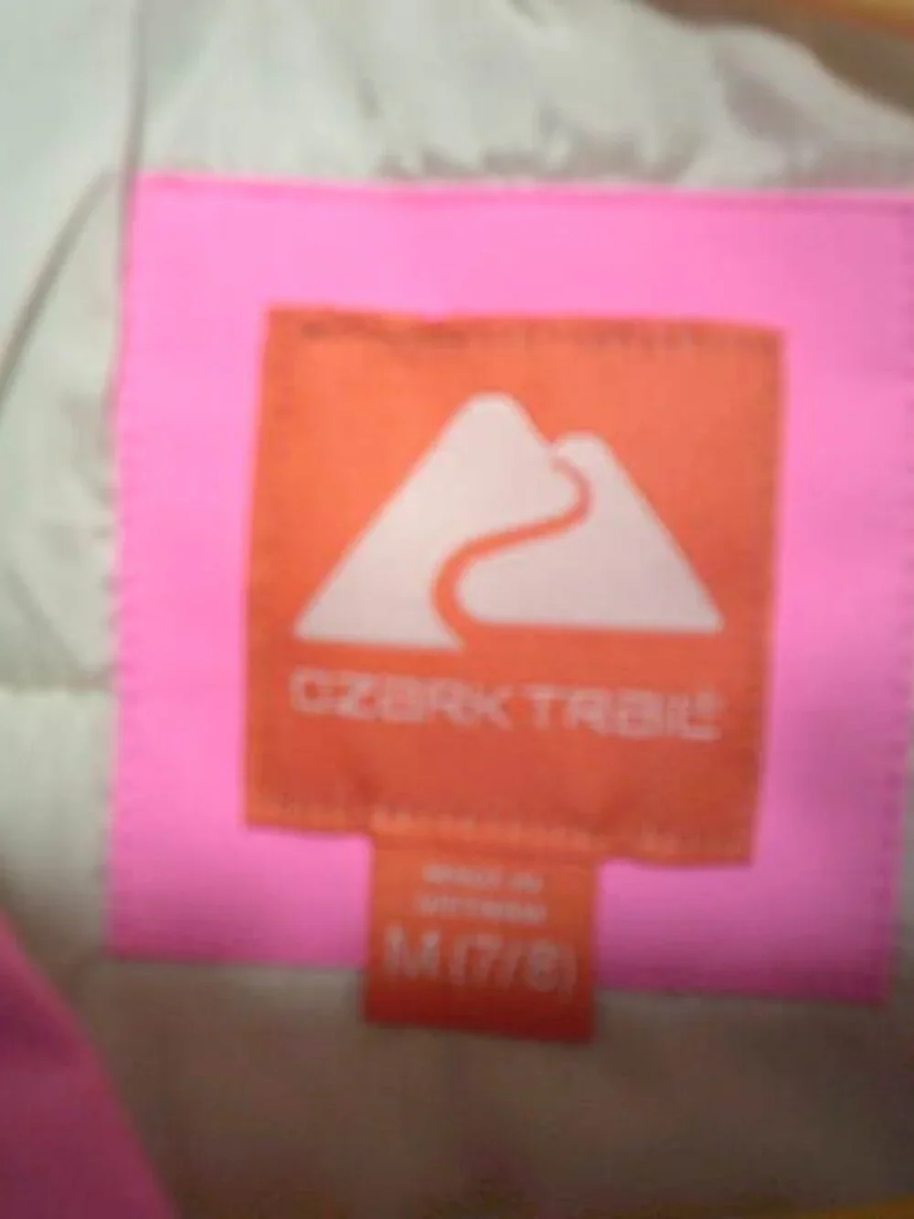 NEW OZARK TRAIL GIRLS SZ M 7/8 PINK SKI JACKET FULL ZIP 3 POCKETS WATER WIND RES